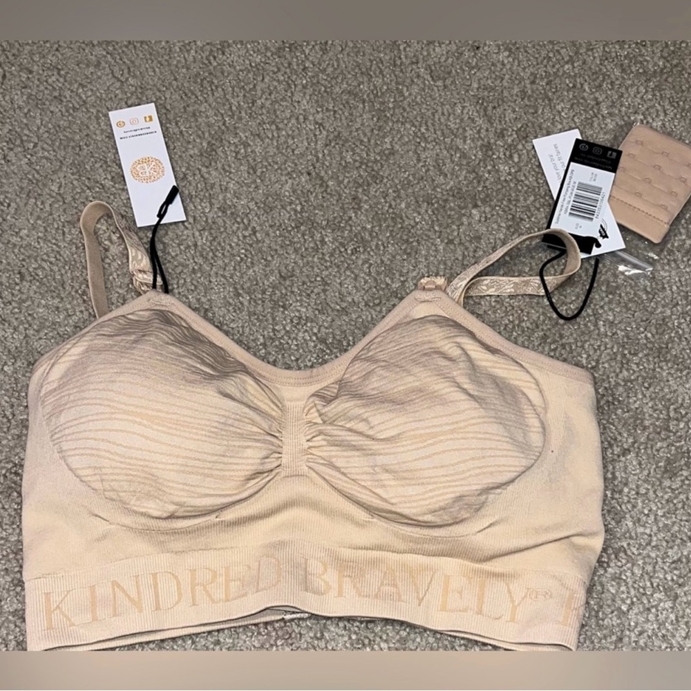 Kindred Bravely Sublime Hands Free Pumping and Nursing Bra